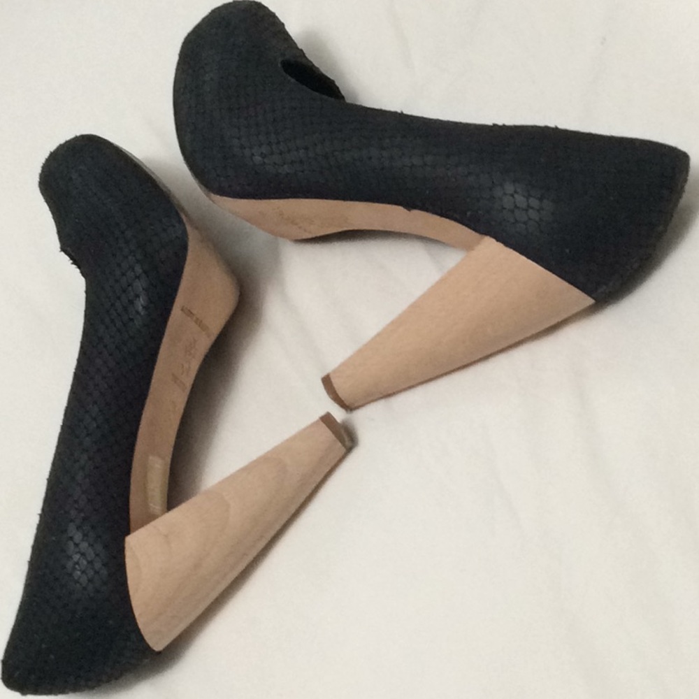 Loeffler Randall Pumps